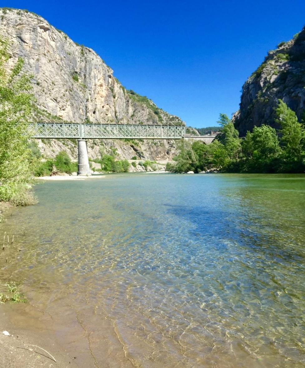 Charmant Chalet Pour 2 Personnes Spa Prive Massillargues-Attuech المظهر الخارجي الصورة